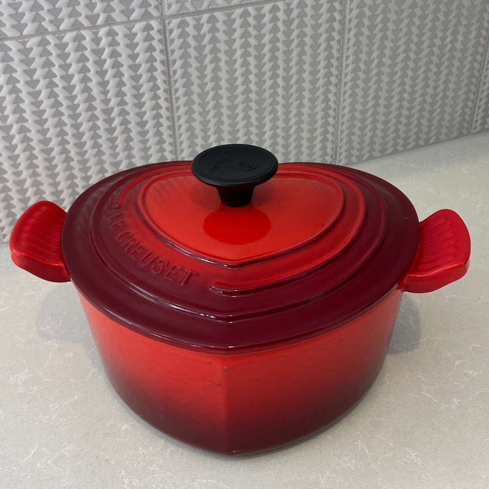 Le Creuset Cherry Red Heart-Shaped Dutch Oven. 2 quart.